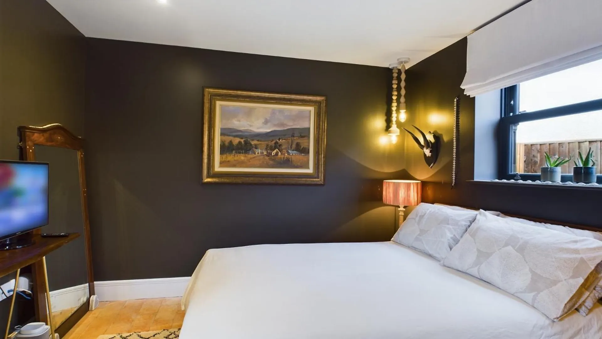 Guest house Pittville Central Parking Modern Wifi Cheltenham