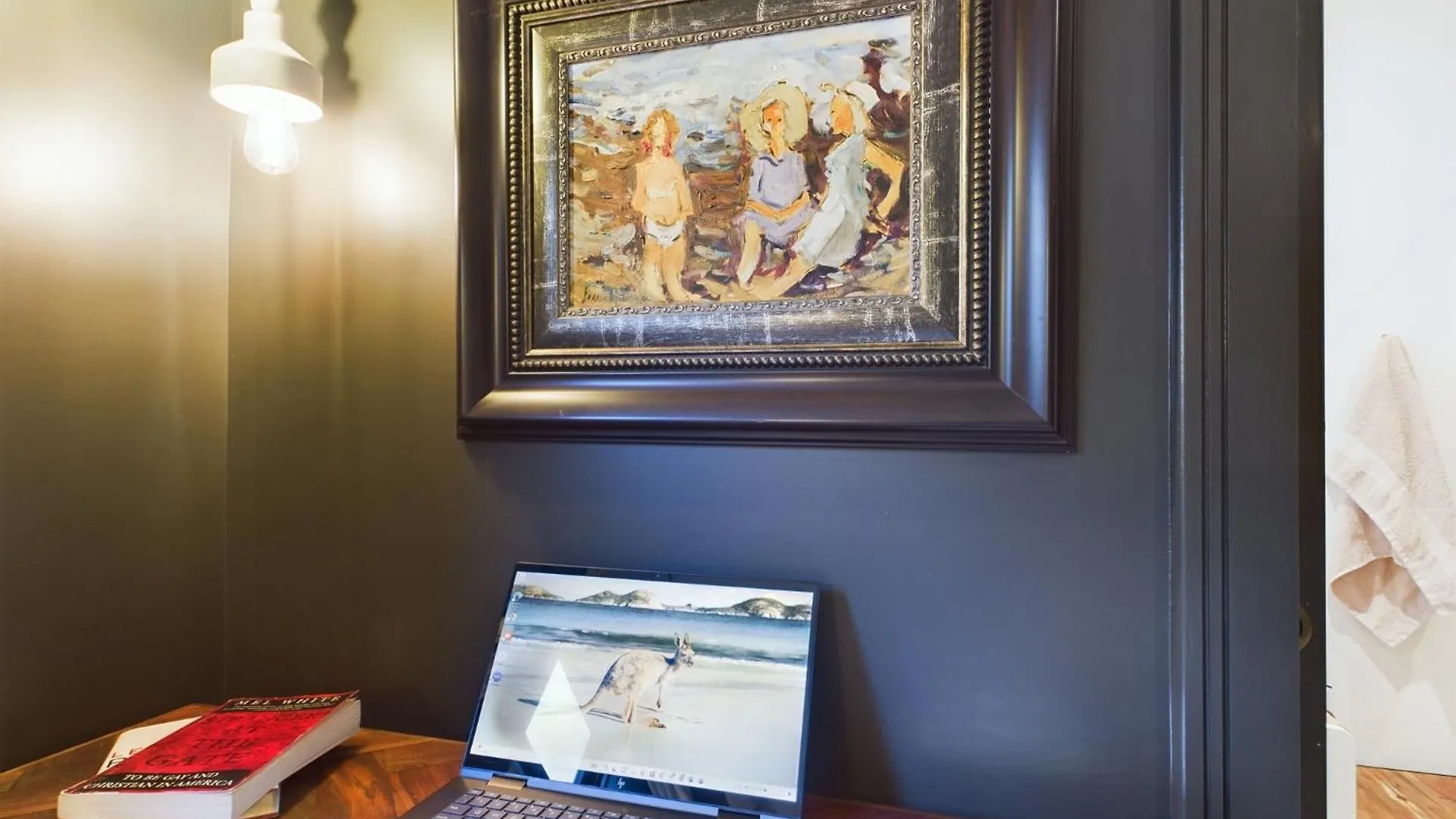 Pittville Central Parking Modern Wifi Cheltenham Guest house